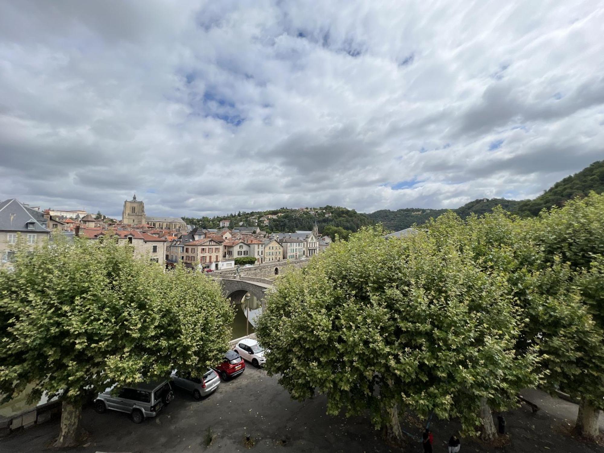 Appartamento Le Loft De Babolene Villefranche-de-Rouergue Esterno foto