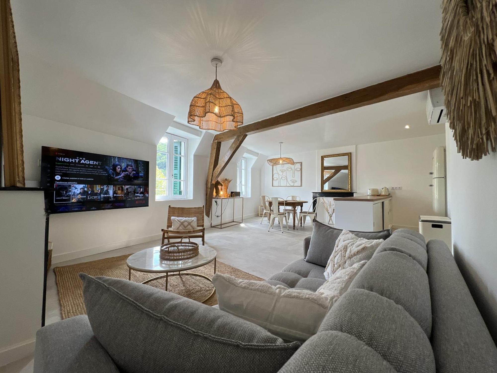 Appartamento Le Loft De Babolene Villefranche-de-Rouergue Esterno foto
