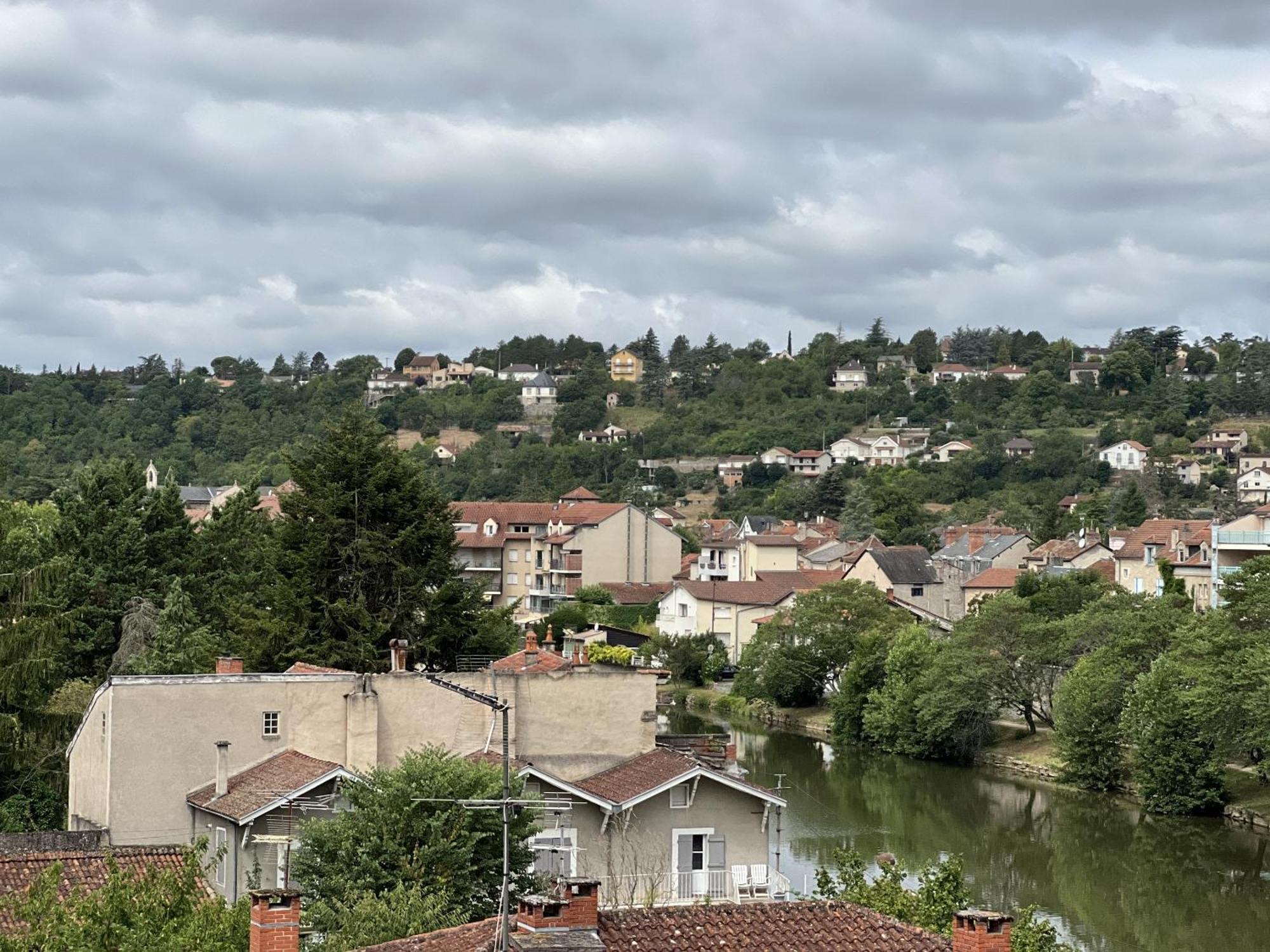 Appartamento Le Loft De Babolene Villefranche-de-Rouergue Esterno foto